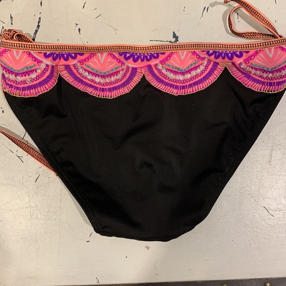 - AGUAMIEL mega push-up full coverage string bikini hand sewn beading Size M - Picture 8 of 9